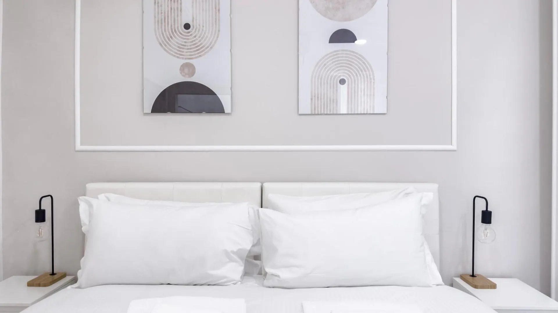 Urban Home - Direct To Malpensa - Duomo - San Siro ミラノ アパート
