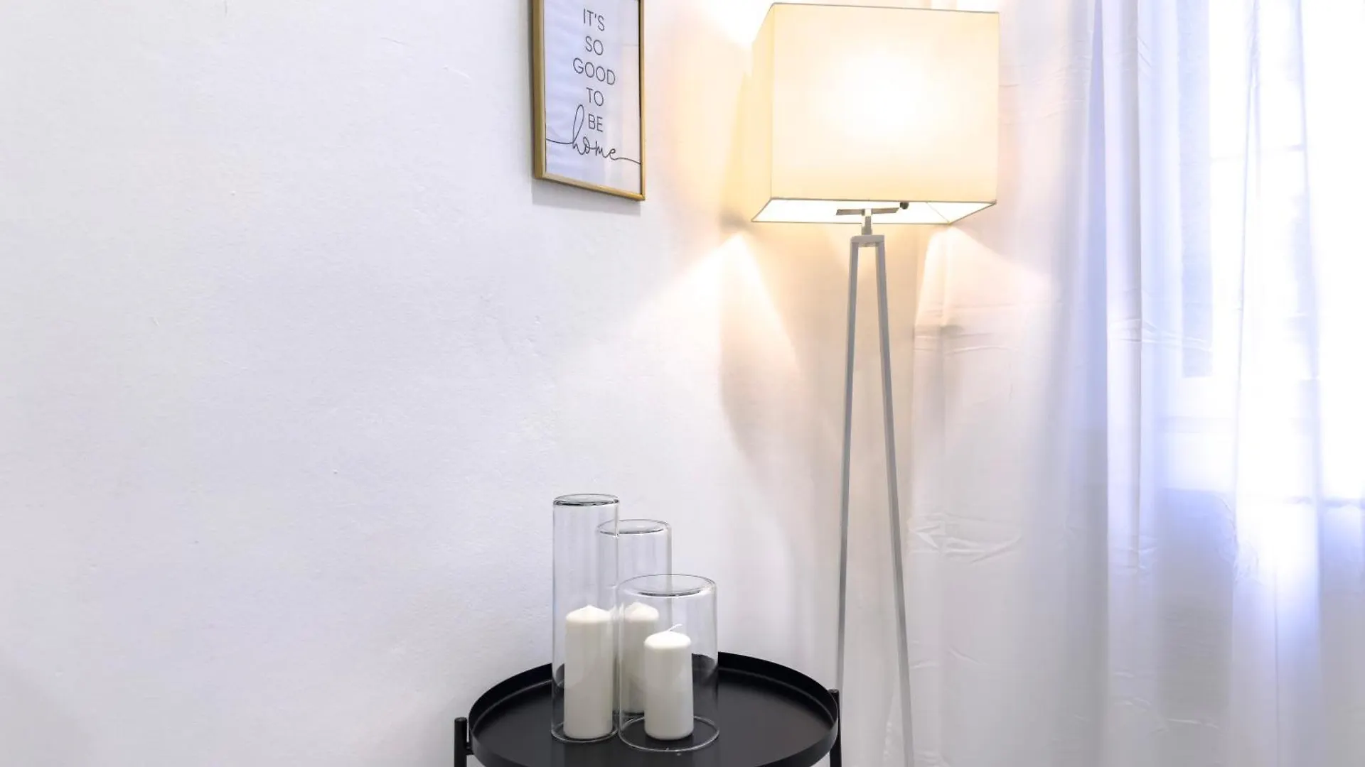 アパート Urban Home - Direct To Malpensa - Duomo - San Siro ミラノ
